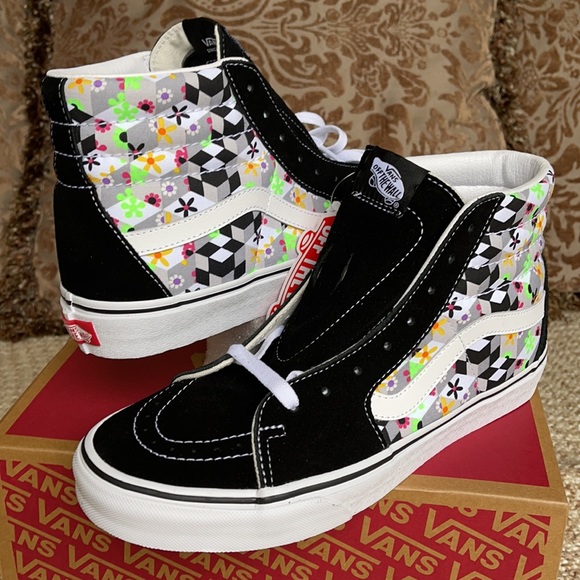 Vans Sk8-Hi Checker Cube Black/True White WMNS - Picture 9 of 16